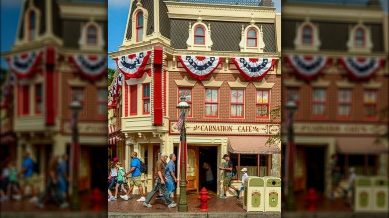 20 Best Restaurants At The Disneyland Resort, Ranked - Tasting Table (7)