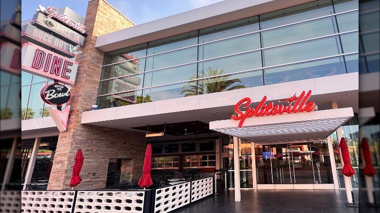 20 Best Restaurants At The Disneyland Resort, Ranked - Tasting Table (10)